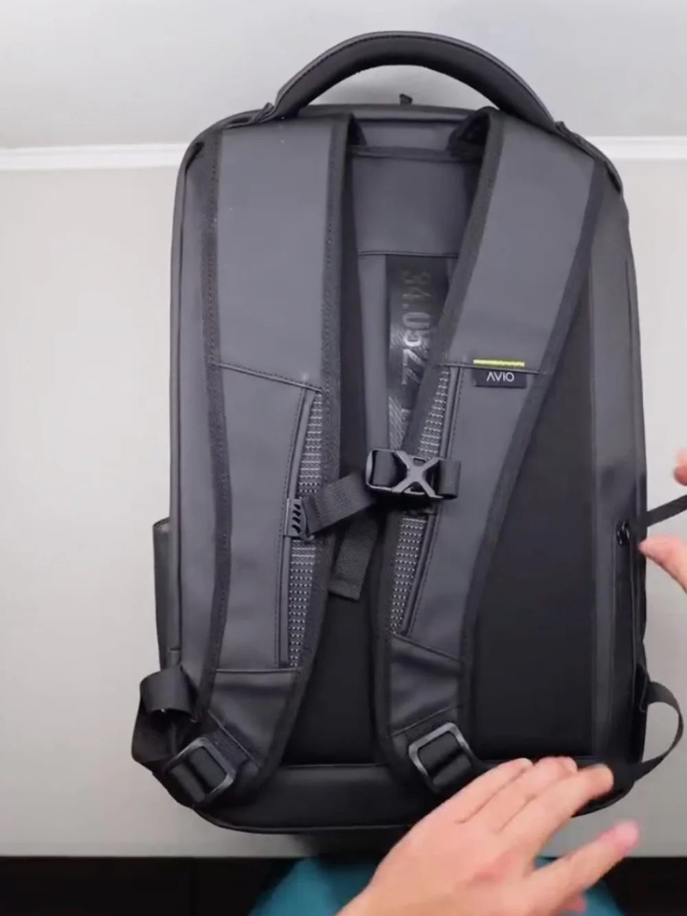 Avio Apex Travel Backpack